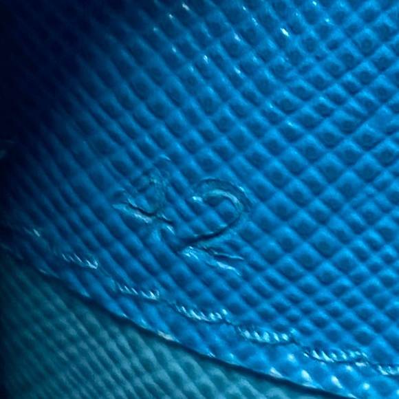 PRADA RARE Bi-Color Saffiano Leather Slim Envelope Wallet - Picture 15 of 17